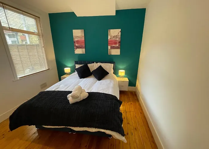 E10 Short Stay Apartment